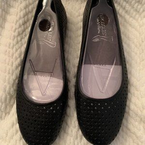 AEROSOLES MEMORY FOAM COMFORT BLACK 9.5M FLAT